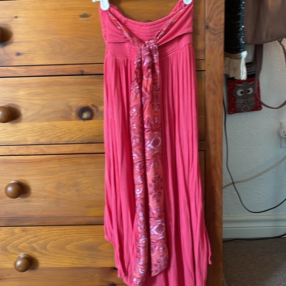 XS Free People Flowy Strappy Top - Picture 3 of 4
